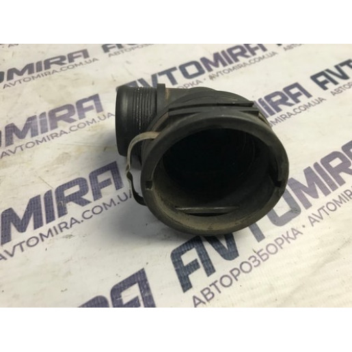 Фланец патрубка радиатора Fiat Punto 1.3D Mjet 2005-2018 51814118